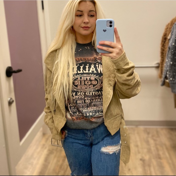 Country music album bleached tshirt - Picture 3 of 3